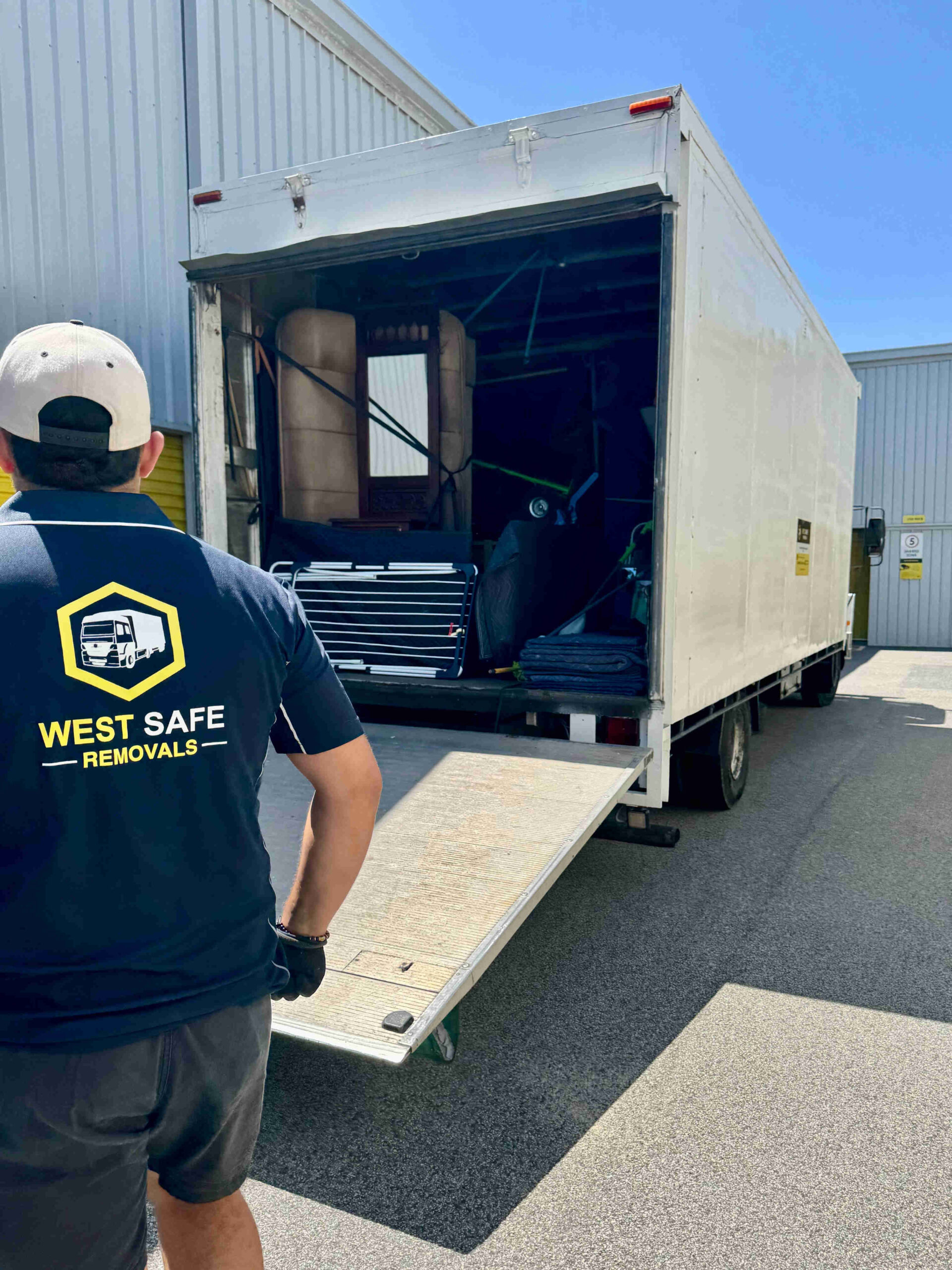 removals in perth 02